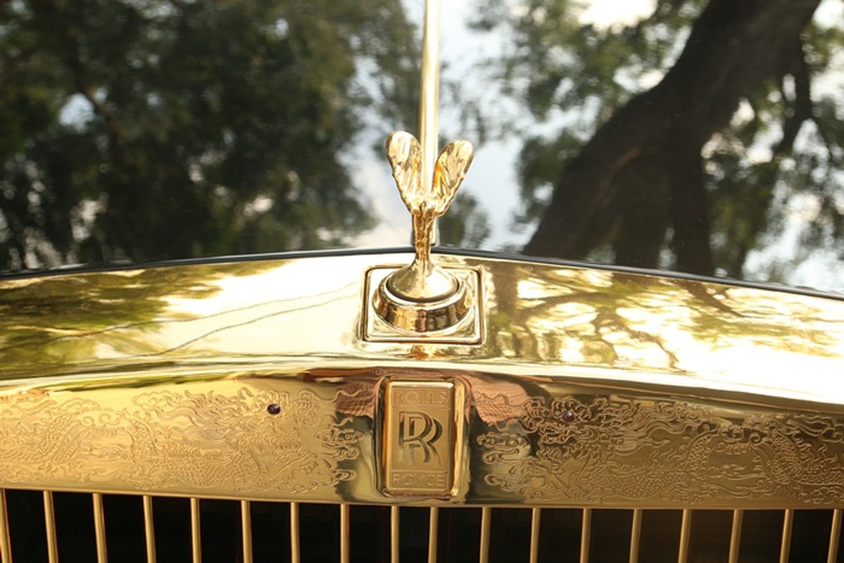 Dai gia Viet ma vang sieu xe sang Rolls-Royce don Tet-Hinh-5